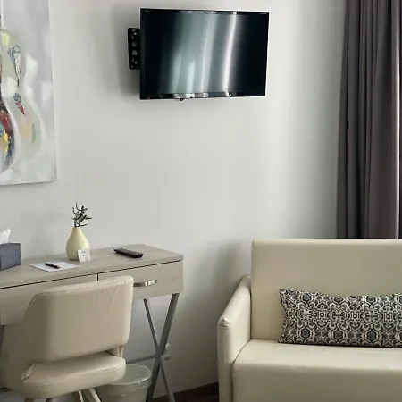 Post ホテル ジンデルフィンゲン