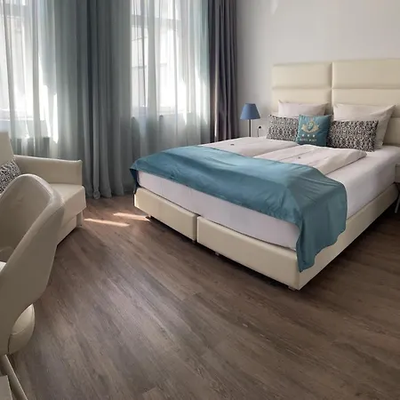 Post فندق شيندلفينجن