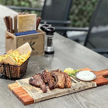 Post فندق شيندلفينجن